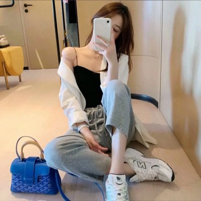玫瑰园里的老少爷们儿